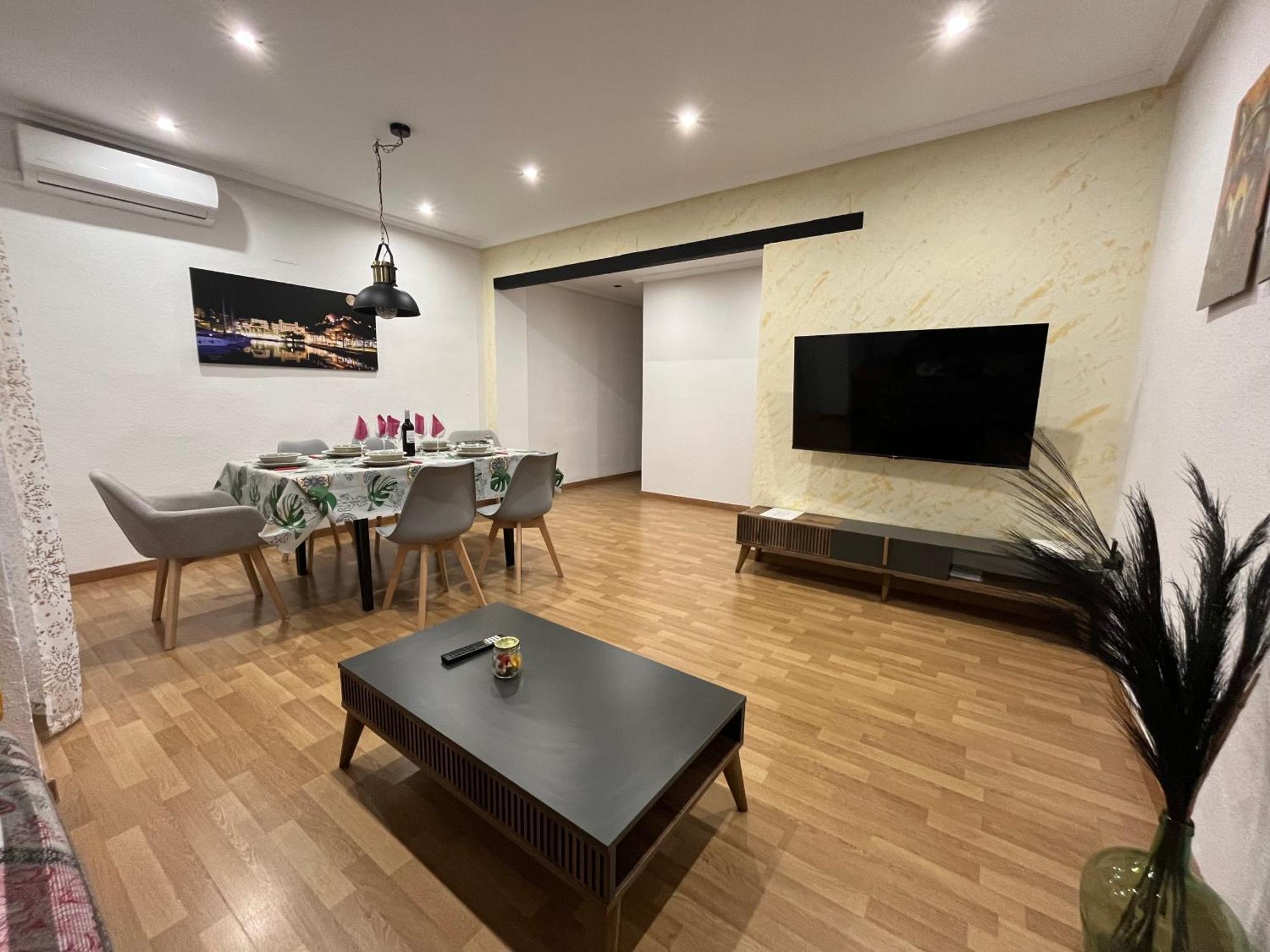 Marqplace Beach Free Parking And Ac Alicante Exterior photo